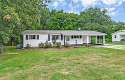 957 Allardt Hwy, Jamestown, TN 38556