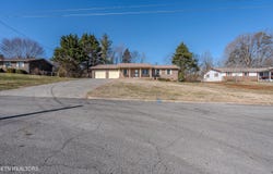 242 Mohawk Circle, Seymour, TN 37865