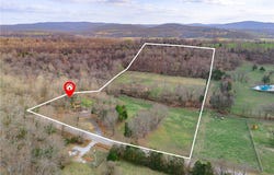 12825 E Wallin Mountain Road, West Fork, AR 72774