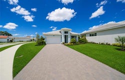 6941 SE Haven Lane, Stuart, FL 34997