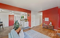 1325 E 5th N, Mountain Home, ID 83647