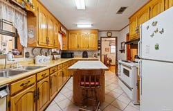 507 4th Ave, Atmore, AL 36502