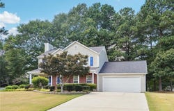 4255 Willow Springs Drive, Loganville, GA 30052