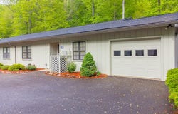 993b Oak Creek Road, Franklin, NC 28734