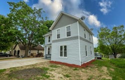 217 E Division Street, Dodgeville, WI 53533
