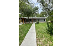 1203 E Hutchinson, Beeville, TX 78102