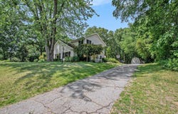 10227 Jefferson Road, Osceola, IN 46561-9589