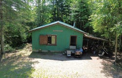1652 N Sawmill, Manistique, MI 49854