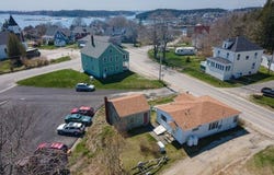 7 N Main Street, Stonington, ME 04681