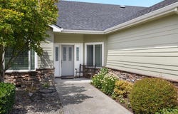 51 Broken Stone Way, Eagle Point, OR 97524