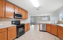 316 Housefinch Loop, Leander, TX 78641