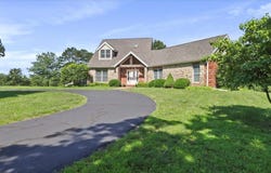 7805 Westwood Drive, Houston, MO 65483
