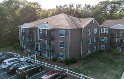 610 S Franklin St, Holbrook, MA 02343