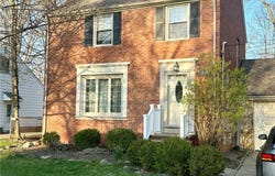1403 Churchill Road, Lyndhurst, OH 44124