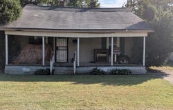 408 E 2nd Street, Trenton, TN 38382