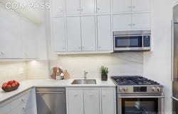 157 East 75th Street, New York, NY 10021