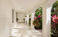 3707 NE 214th St, Aventura, FL 33180