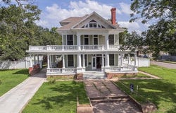 2420 Colcord Avenue, Waco, TX 76707