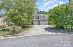 4504 Rockland Court, High Point, NC 27265