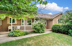 6838 Rollingview Drive, Hudsonville, MI 49426