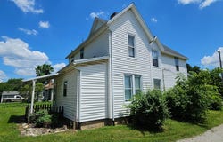62 S Gamble St, Shelby, OH 44875