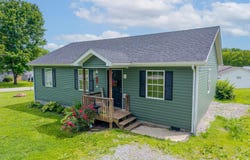 550 South Lucas Street, Junction City, KY 40440