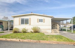 303 SANDLEWOOD Drive, Grants Pass, OR 97526