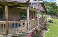 475 Gerald Carr Drive, Flat Gap, KY 41219