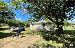 514 W Roosevelt Avenue, Whitney, TX 76692