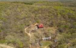 124 Wayne 527, Greenville, MO 63944