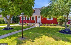 217 NANCY Lane, EWING, NJ 08638