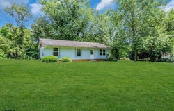 58 Wallace St Street, Elmer, NJ 08318