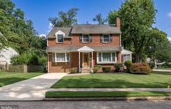 614 WINDSOR PLACE, MOORESTOWN, NJ 08057