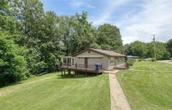 3126 Harding Lane, Cambridge, OH 43725
