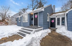821 Front St, Dunellen Boro, NJ 08812-1015
