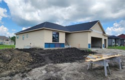 530 Walnut Drive, Huxley, IA 50124