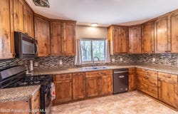 200 HERMOSA Drive, Aztec, NM 87410