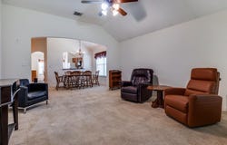 304 Creekside Way, Waxahachie, TX 75165
