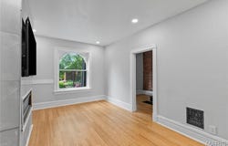 4237 Shenandoah Avenue, St Louis, MO 63110