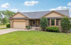 640 S Daisy Ln, Andover, KS 67002