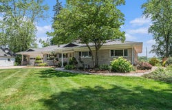 2507 Riverwood Terrace, St. Joseph, MI 49085