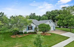 312 E 17TH STREET, Marshfield, WI 54449
