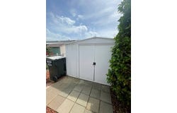 7404 White River Lane, Sacramento, CA 95842