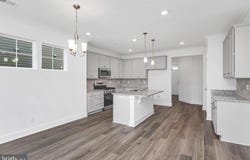 10243 SZALAY Lane, ASHLAND, VA 23005