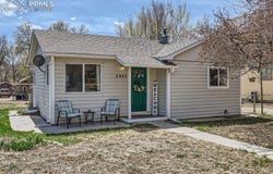 2433 E Monument Street, Colorado Springs, CO 80909
