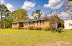 5413 Old Leesburg Road, Hopkins, SC 29061