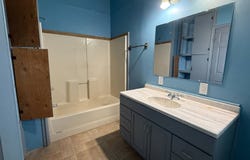 108 W 8th St, Scott City, KS 67871