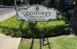 2590 Oak Rd, Walnut Creek, CA 94597