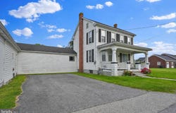 799 HANOVER Pike, LITTLESTOWN, PA 17340