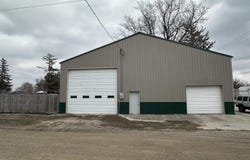 162 2Nd Street NE, Britt, IA 50423